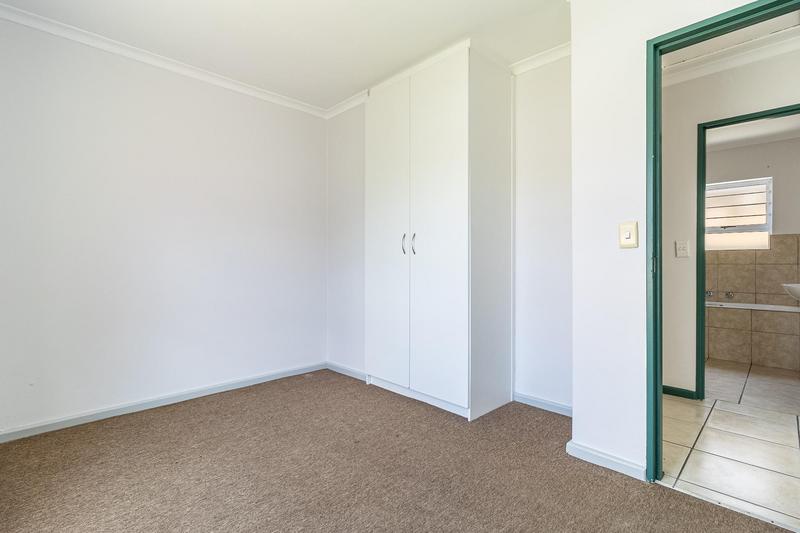 3 Bedroom Property for Sale in Hunters Creek Western Cape